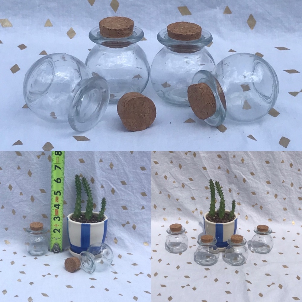 4 Glass Jars with Corks- Brand New Never Used